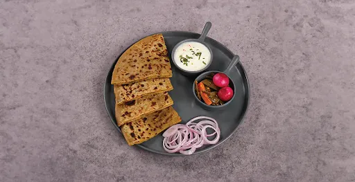 1 Aloo Pyaaz Paratha