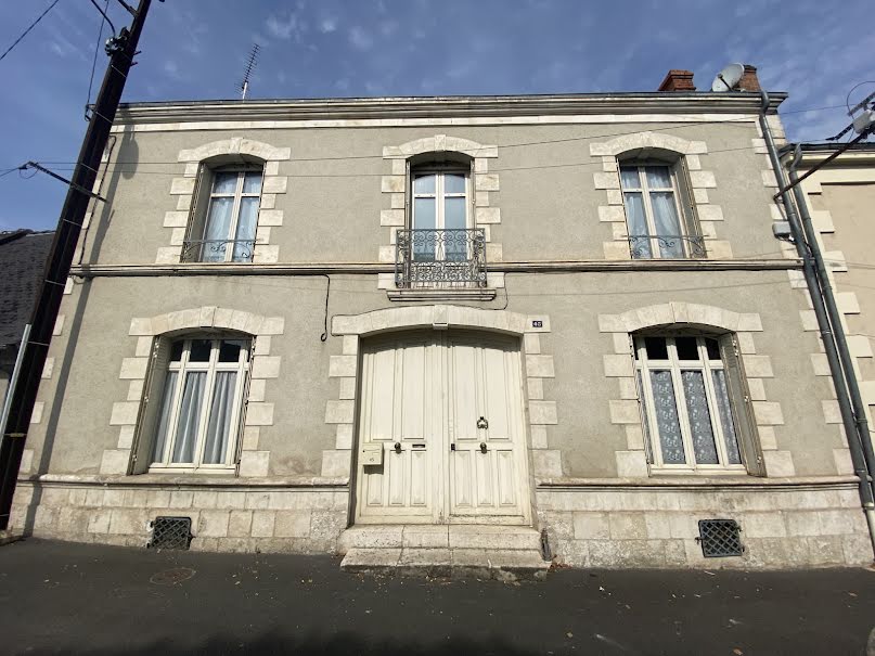 Vente maison 4 pièces 139 m² à Issoudun (36100), 117 700 €