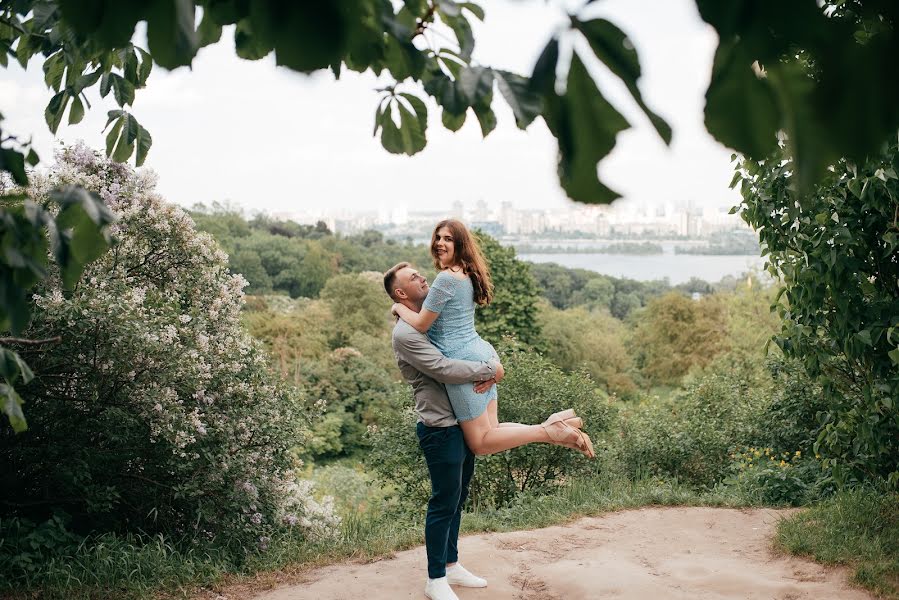 婚禮攝影師Olya Kolos（kolosolya）。2019 5月23日的照片