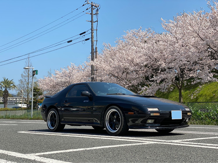RX-7のサバンナRX-7・FC3S・RX-7・桜と愛車・桜に関するカスタム事例の投稿画像2枚目
