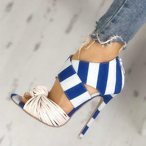 Title 5, European and American style color matching stil...