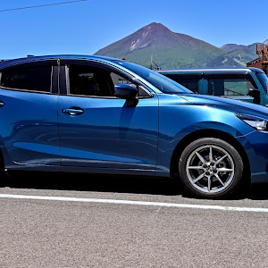 MAZDA2 DJLFS