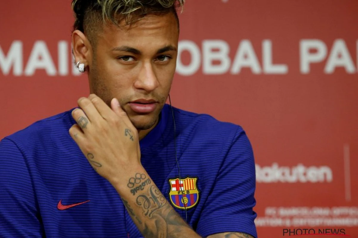 Neymar gaat over de rooie op training en belaagt kersverse ploegmaat, kemphanen door spelers uit elkaar getrokken (mét beelden!)