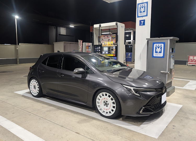 カローラスポーツのホイール交換・スタッドレスタイヤ交換・OZラリーレーシング・OZレーシングに関するカスタム事例の投稿画像1枚目