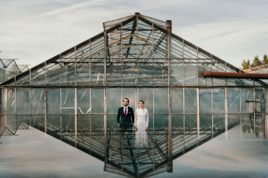 Fotógrafo de casamento Marcin Pietrucha (whitedressphoto). Foto de 13 de fevereiro 2019