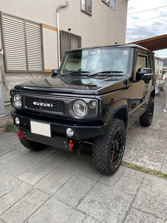 ジムニーのバンパー交換に関するカスタム事例の投稿画像1枚目