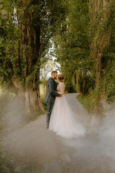 Wedding photographer Irina Bottlang (irinabottlang). Photo of 17 September 2023