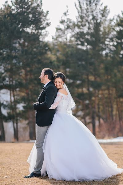 Fotograf ślubny Taron Esayan (yesa). Zdjęcie z 8 września 2018