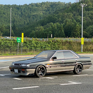 スカイライン HR31