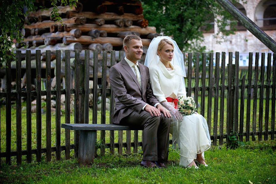 Wedding photographer Oleg Sverchkov (sverchkovoleg). Photo of 1 April 2014