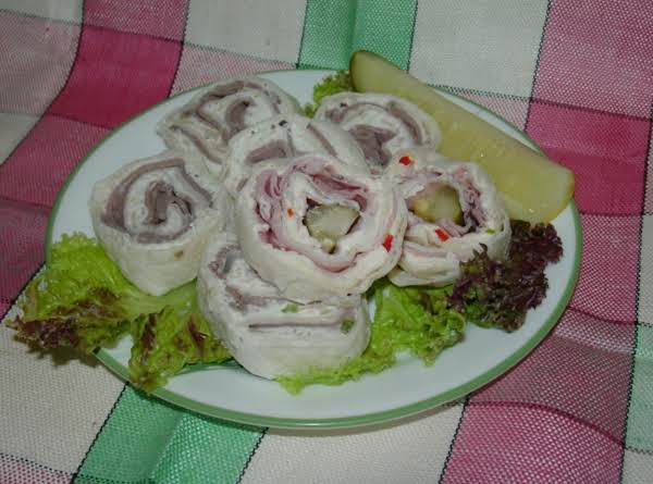 Pinwheel Appetizers_image