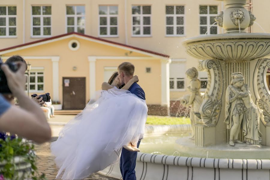 Fotógrafo de casamento Damir Boroda (damirboroda). Foto de 19 de setembro 2017