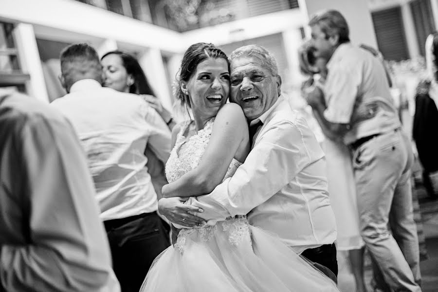 Vestuvių fotografas Kornél Kertész (kerteszkornel). Nuotrauka 2020 rugpjūčio 31