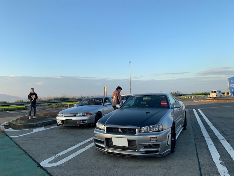 スカイライン GT-RのR's Meeting・FSW・GT-R・温泉に関するカスタム事例の投稿画像2枚目