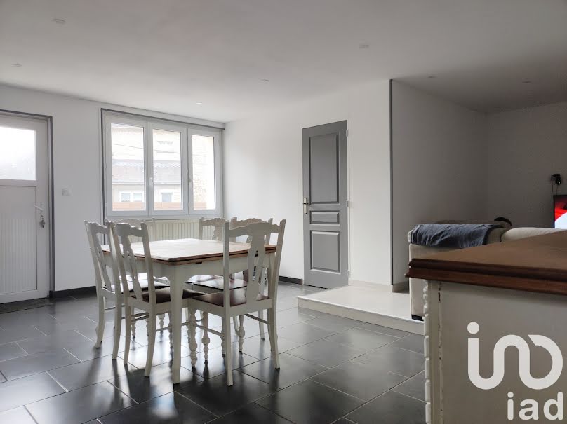 Vente maison 3 pièces 91 m² à Revin (08500), 65 000 €