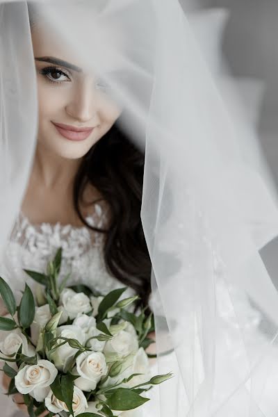 Wedding photographer Ernaz Aldanov (yernazphoto). Photo of 24 September 2021