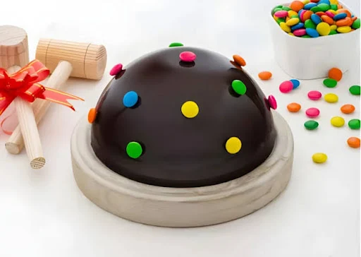 Half Ball Pinata Cake [900 Gram]