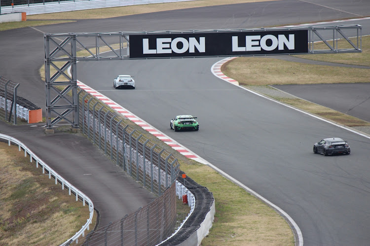 86のモーターファンフェスタ④・パレードラン・悪魔の86・妄想レース💨🏁に関するカスタム事例の投稿画像7枚目