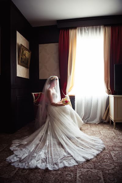 Wedding photographer Aleksandr Shtabovenko (stalkeralex). Photo of 22 March 2019