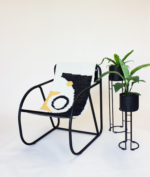 TheURB x SMTHNG GOOD Nasara chair 2