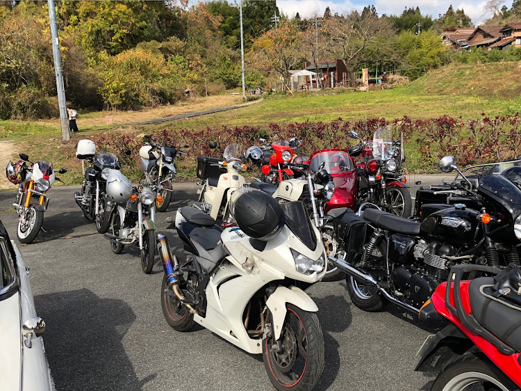 フェアレディZの吹屋ふるさと村・旧車イベント・岡山・サイドカー・マッハIIIに関するカスタム事例の投稿画像31枚目