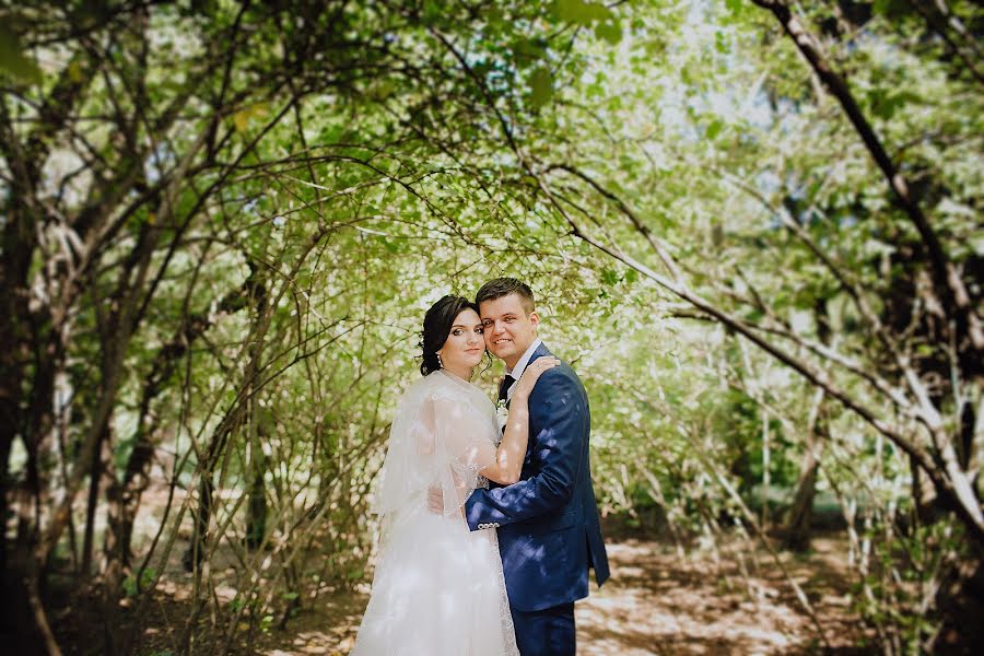 Fotografo di matrimoni Lyubov Ezhova (ezhova). Foto del 19 settembre 2018