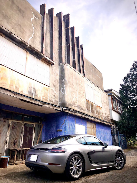 718 ケイマンのポルシェ・八街第一銀映🎬・八街市・NO  WAR 🙅‍♂️に関するカスタム事例の投稿画像2枚目