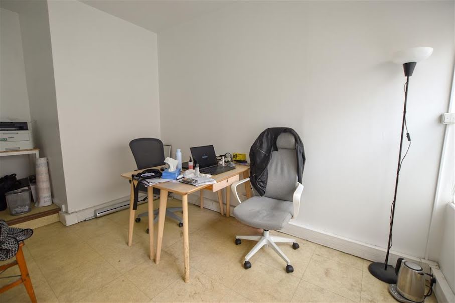 Location  locaux professionnels 3 pièces 39 m² à Paris 14ème (75014), 1 250 €