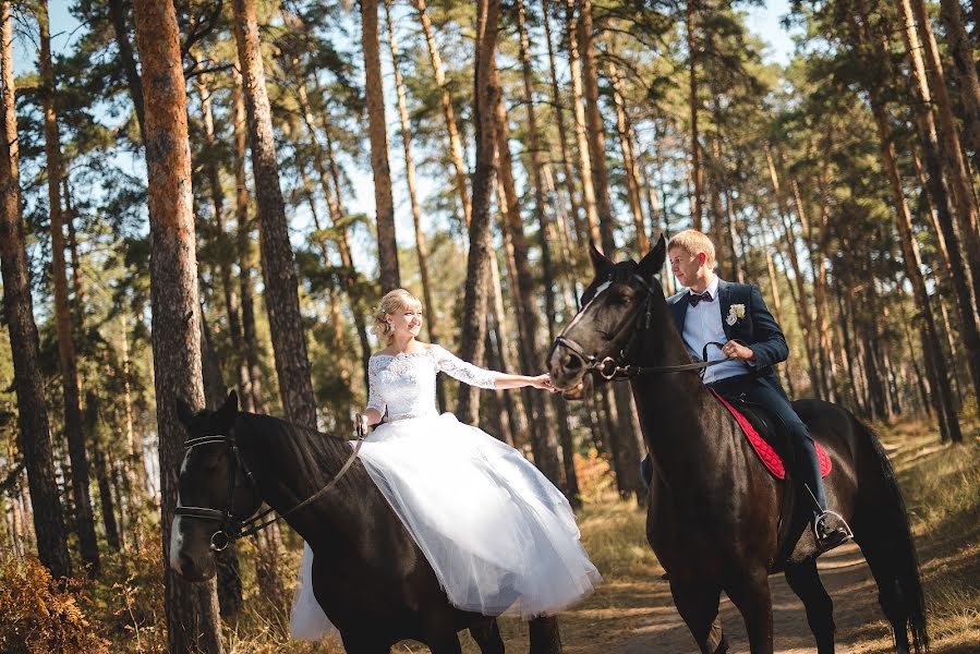 Huwelijksfotograaf Alena Bocharova (lenokm25). Foto van 21 juni 2018