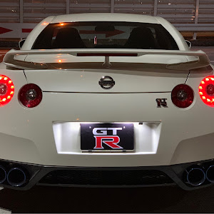 NISSAN GT-R R35