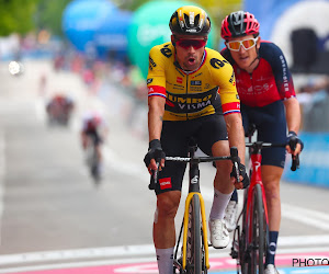 Roglič pakt eerste keer tijdswinst op Evenepoel en is ook duidelijk waarom hij zo lang wachtte om dat te doen