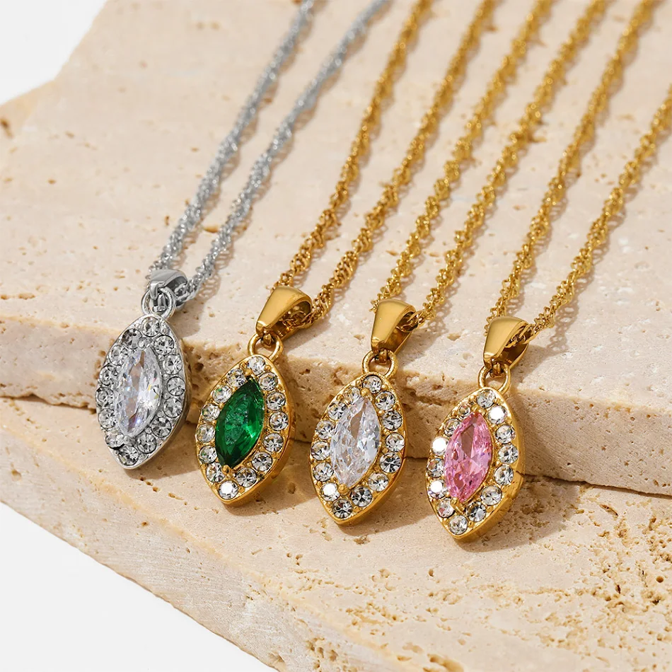 Titanium stalen ketting ornament dames diamant geometrisch, stijlvolle sieraden voor vrouwen, ideaal voor dagelijks gebruik en speciale gelegenheden.