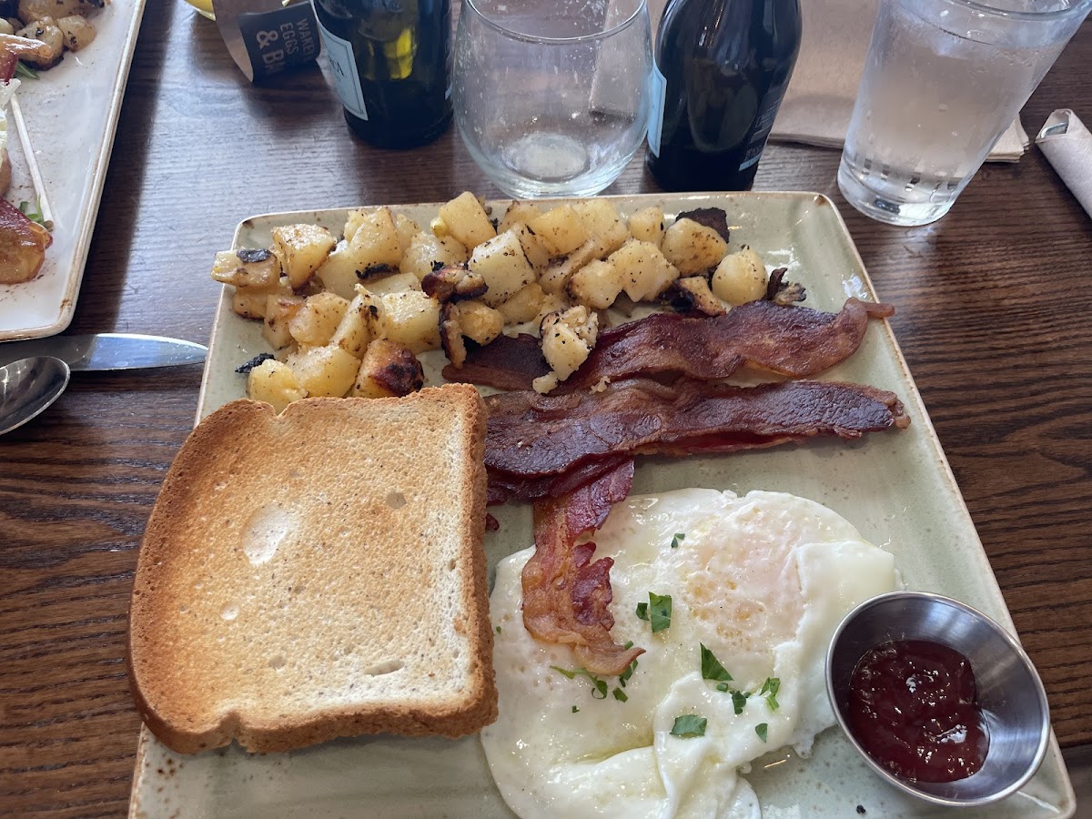 The Traditional Breakfast (GF toast)