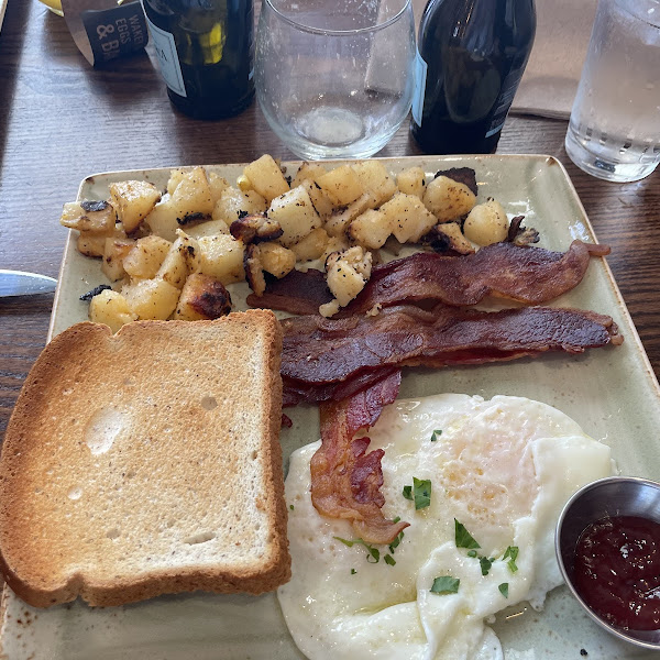 The Traditional Breakfast (GF toast)