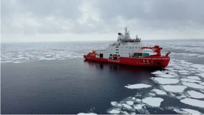 Prvi kineski polarni ledolomac Suelong 2 stiže u Hong Kong u aprilu