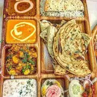 Veg Thali Delux photo 1