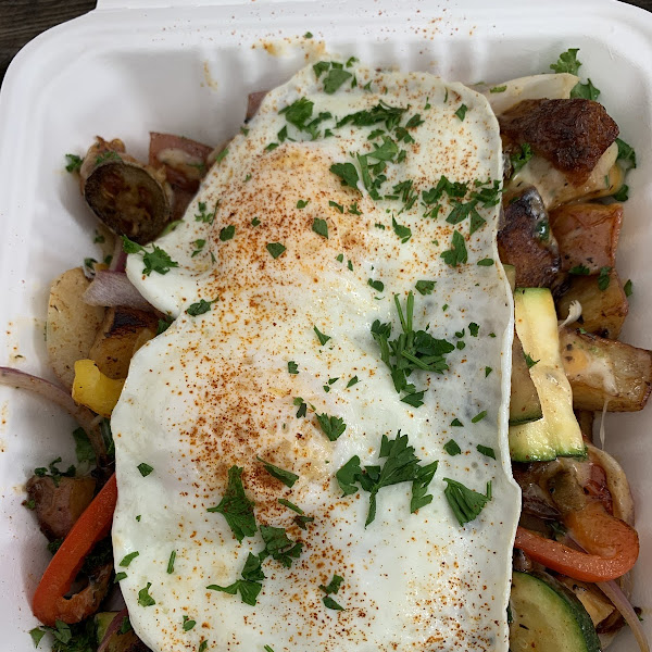 Hash veggies with eggs