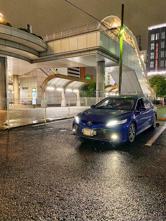 カムリの仙台駅・車好きと繋がりたい・CAMRYしか勝たん😍・漁師に見られない漁師に関するカスタム事例の投稿画像1枚目