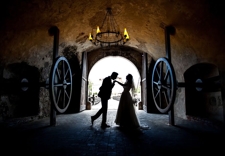 Vestuvių fotografas Cornel Gruian (procg). Nuotrauka 2021 gegužės 31