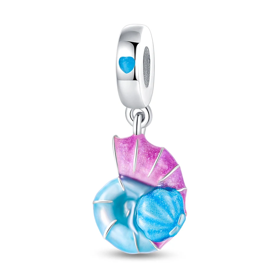 Parel Nacht Gloeiende Oceaan Schildpad Schaal Hanger, een stijlvol en mystiek sieraad dat oplicht in het donker, perfect voor elke outfit.