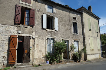 maison à Luzech (46)