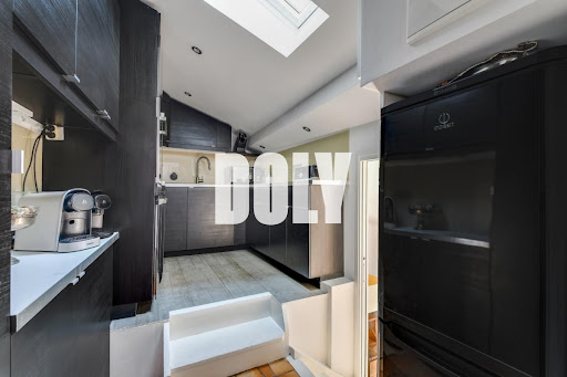 Apartment 5