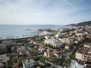 Vente appartement 2 pièces 46 m² à Le golfe juan (06220), 368 000 €