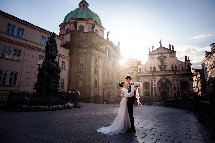 Wedding photographer Roman Lutkov (romanlutkov). Photo of 17 January 2018