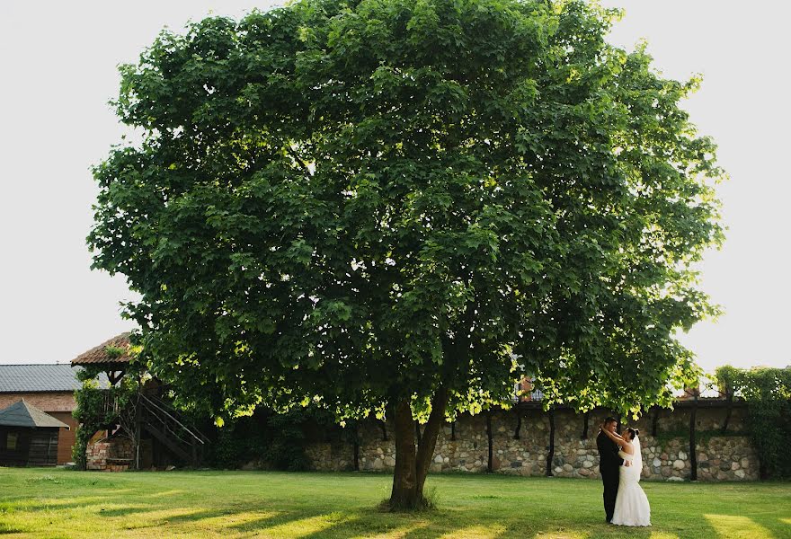 Fotografo di matrimoni Kamila Kowalik (kamilakowalik). Foto del 13 agosto 2017