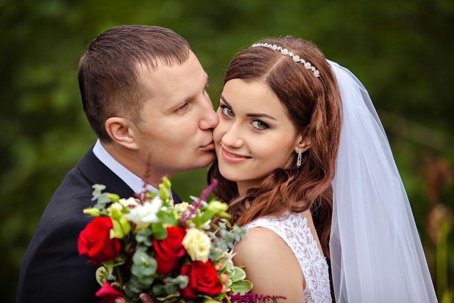 Fotógrafo de bodas Anna Zavodchikova (linxphoto). Foto del 1 de marzo 2018