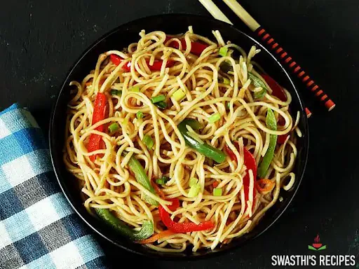 Veg Akka Noodles