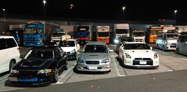レガシィツーリングワゴンの35GT- R・エボ2・厚木PA・プチオフ会・レガシィツーリングワゴンに関するカスタム事例の投稿画像1枚目