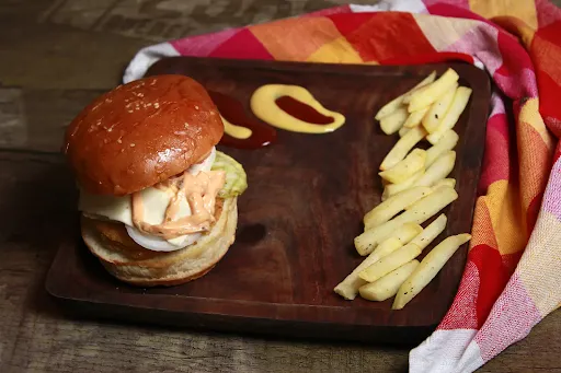 Grilled Paneer Burger With Fries