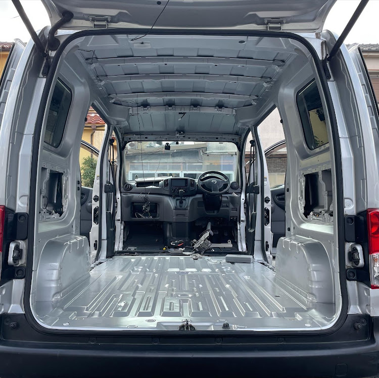 NV200バネットのNV200・キャンピングカー・#ニッサン・DIYに関するカスタム事例の投稿画像2枚目